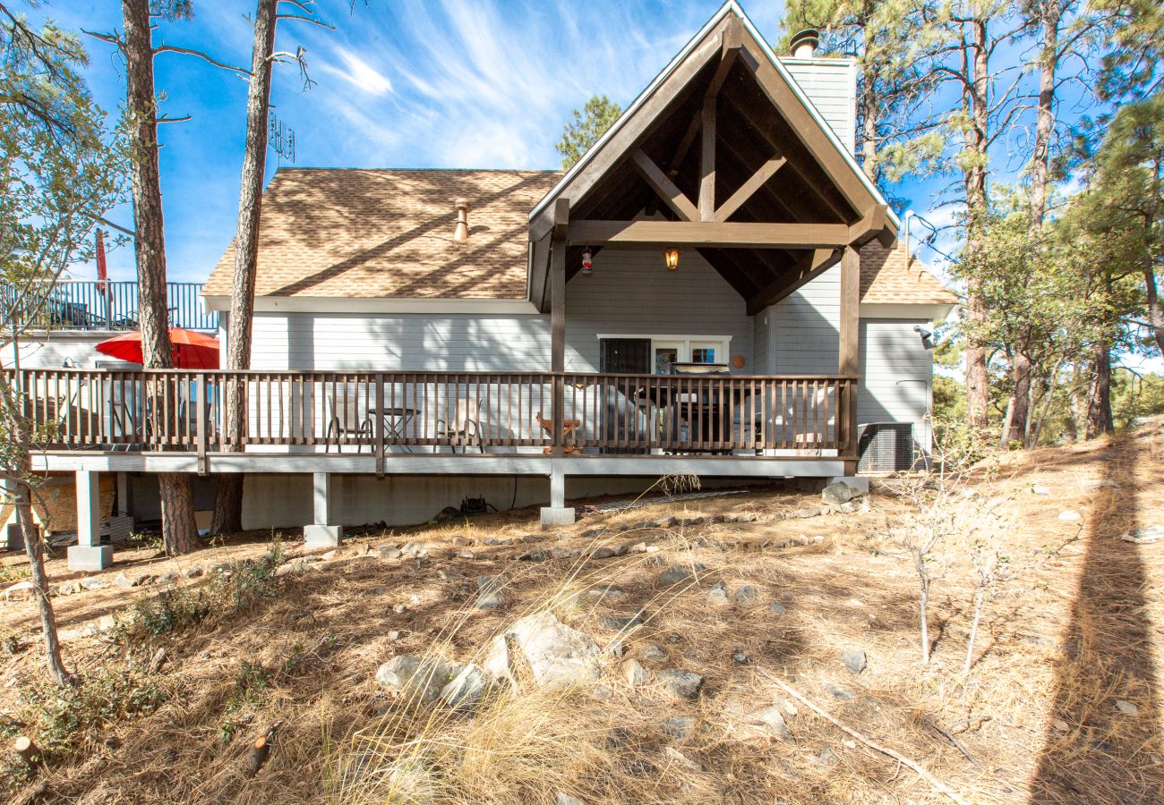 Cabin in Prescott - Ponderosa Pines - Prescott Cabin Rentals