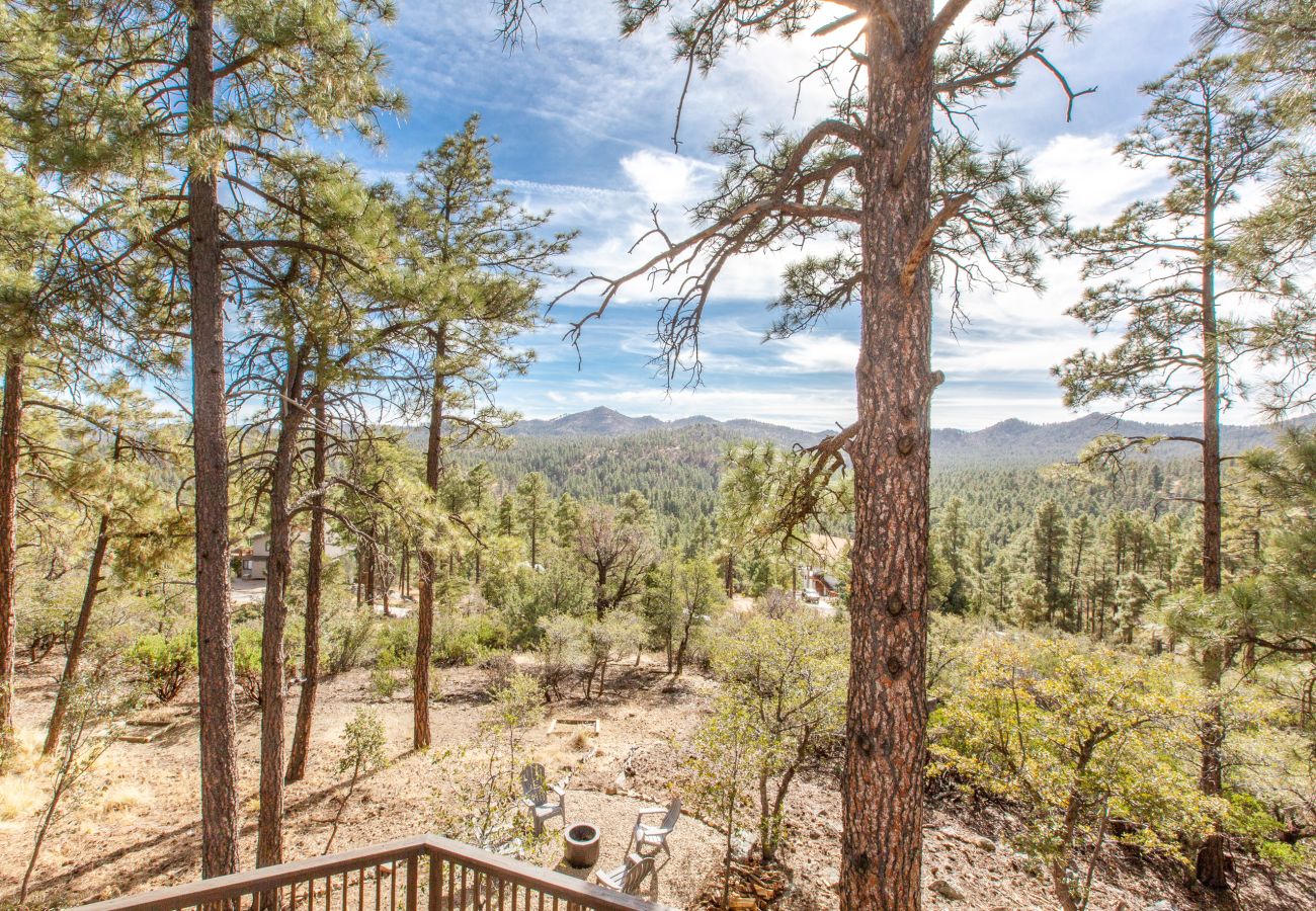 Cabin in Prescott - Ponderosa Pines - Prescott Cabin Rentals