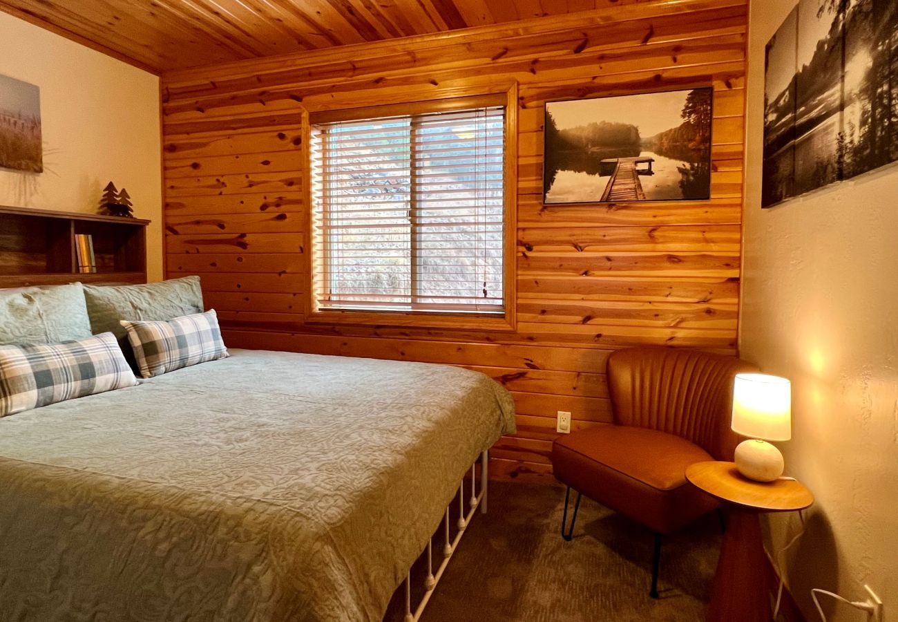 Cabin in Prescott - Lovekin Cabin - Prescott Cabin Rentals